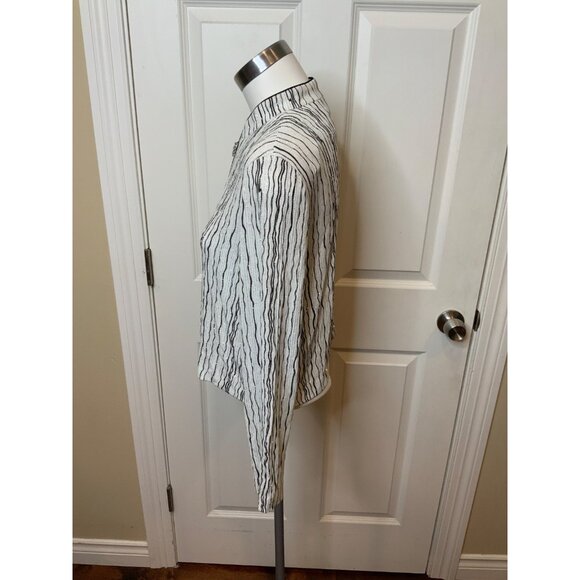 Alex Evenings White W/ Black Wavy & Silver Glitter Striped Jacket, Size 14 - Picture 3 of 5